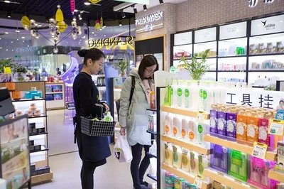 如何將化妝品店打造為強勢品牌 成功策略與執行路徑